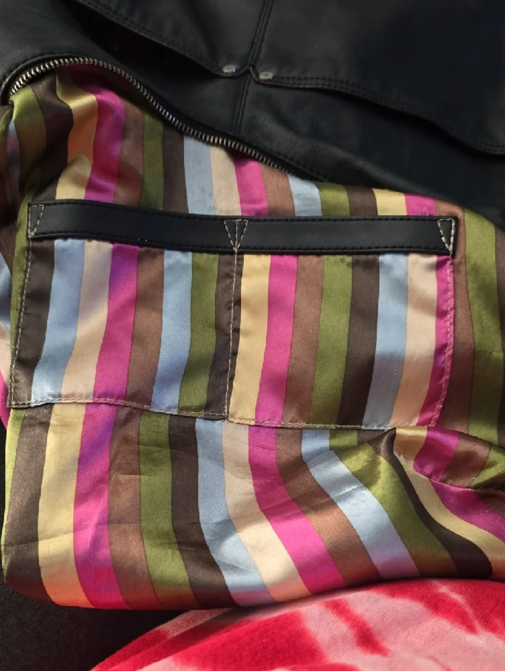 Tignanello Black Leather Shoulder Bag with Metal Ring Accents - Picture 4 of 8